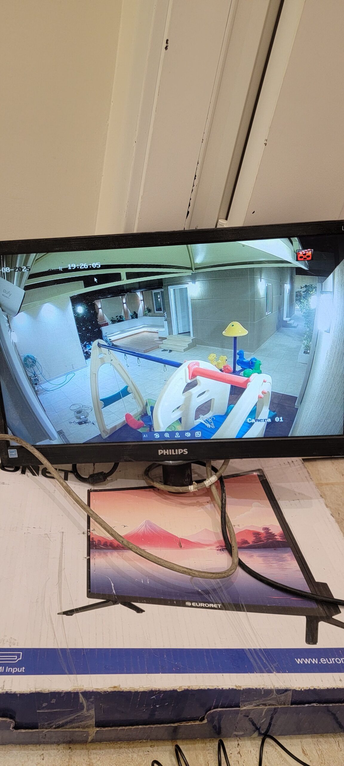 فني انتركوم وكاميرات مراقبة تركيب وصيانه