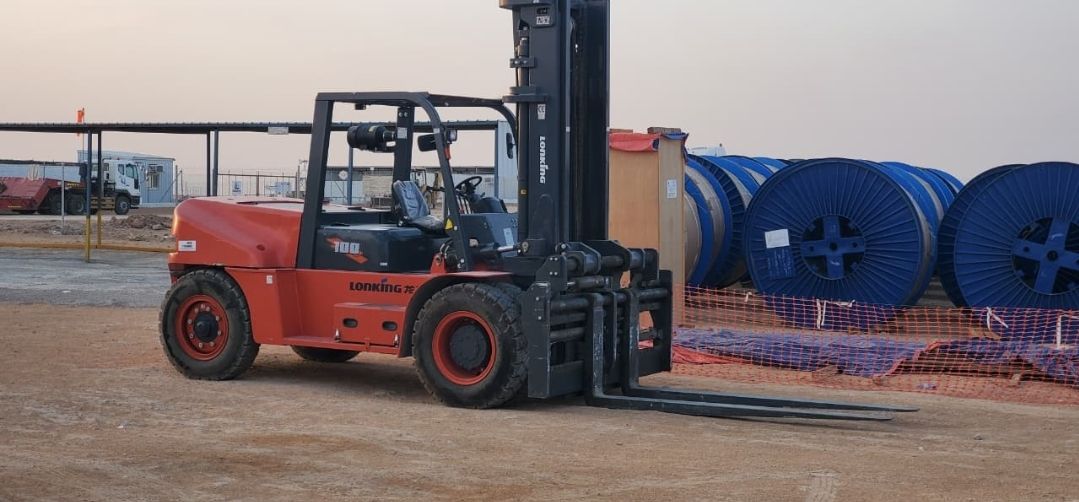 رافعات شوكيه للإيجار من 2طن إلي 16طن موديلات حديثة