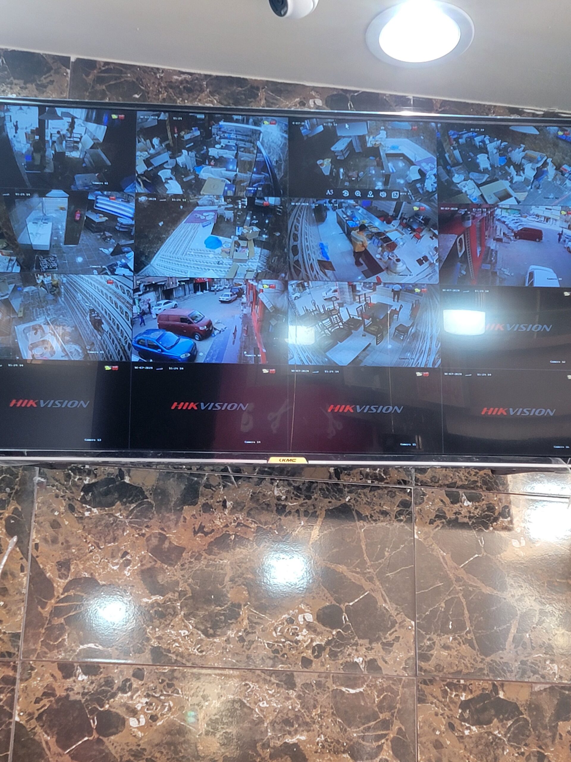 فني انتركوم وكاميرات مراقبة تركيب وصيانه