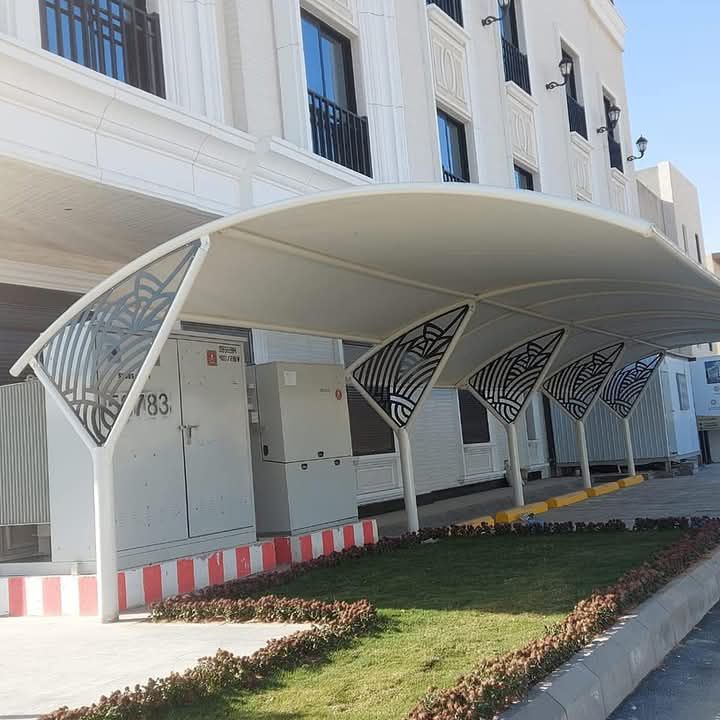 مظلات وسواتر وبرجولات وخيام ملكي