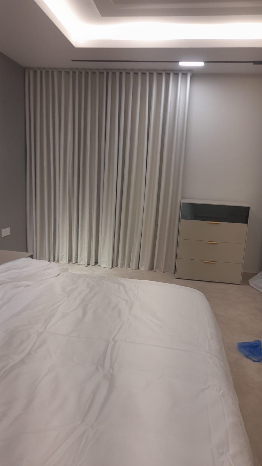 تفصيل وتنجيد جميع أنواع الكنب وستائر الويفي