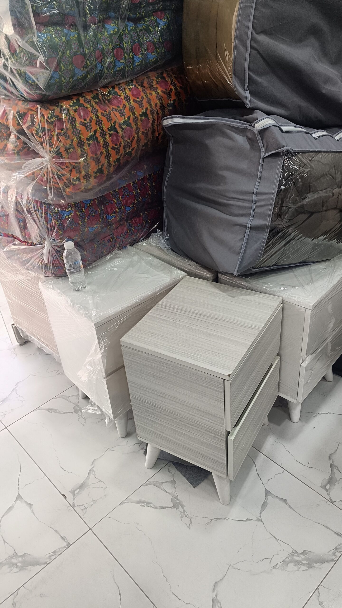 عروض العيد دواليب وخزان وكمدينات للبيع لتواصل على