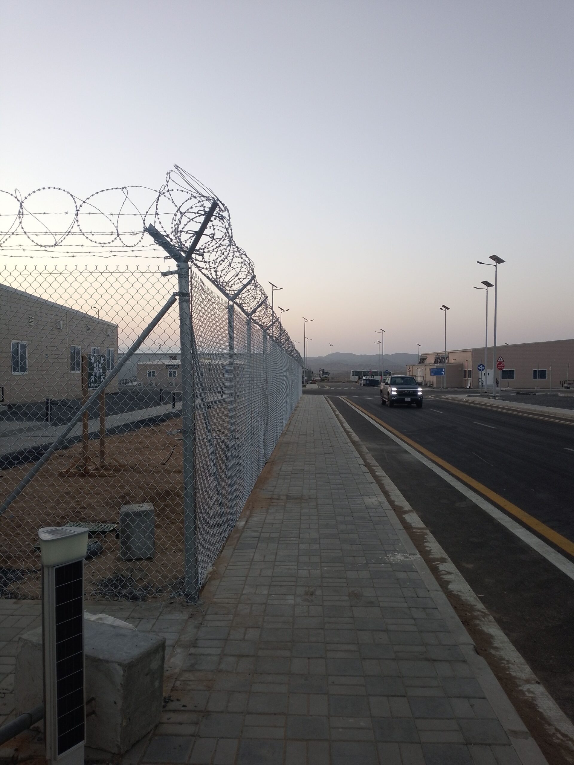 مقاول شبوك ونخيل