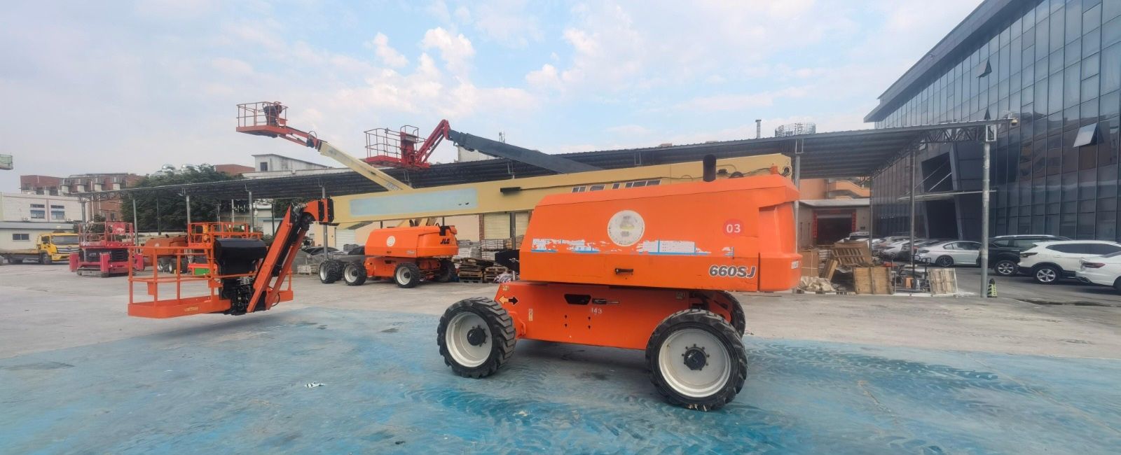 مان لفت للإيجار جميع انواع المقاسات موديلات حديثة