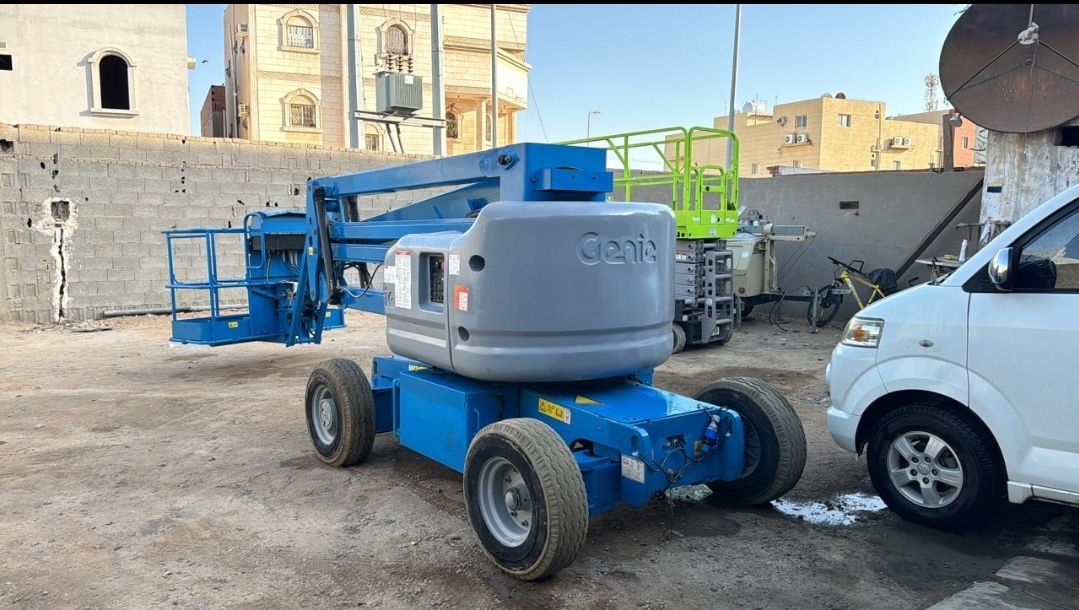 مان لفت للإيجار جميع المقاسات موديلات حديئة