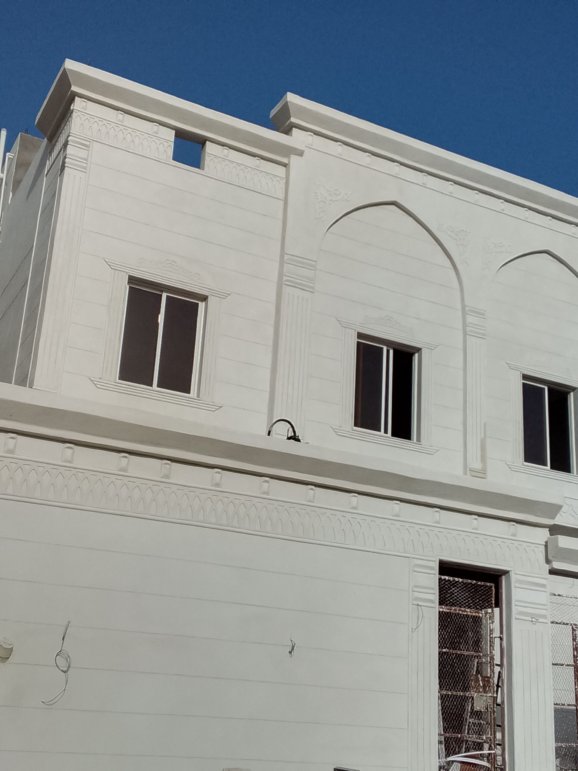 ابو محمد للياسه ملونه بديل الحجر الطبيعي بجميع انو