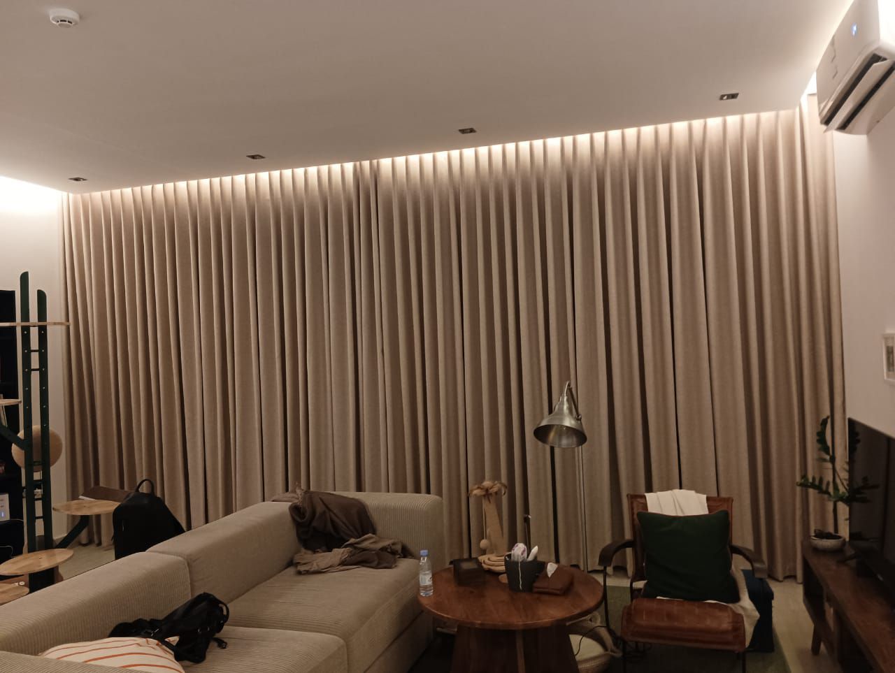 تفصيل كنب تفصيل ستائر تفصيل جلسات خارجيه جلسات ارض