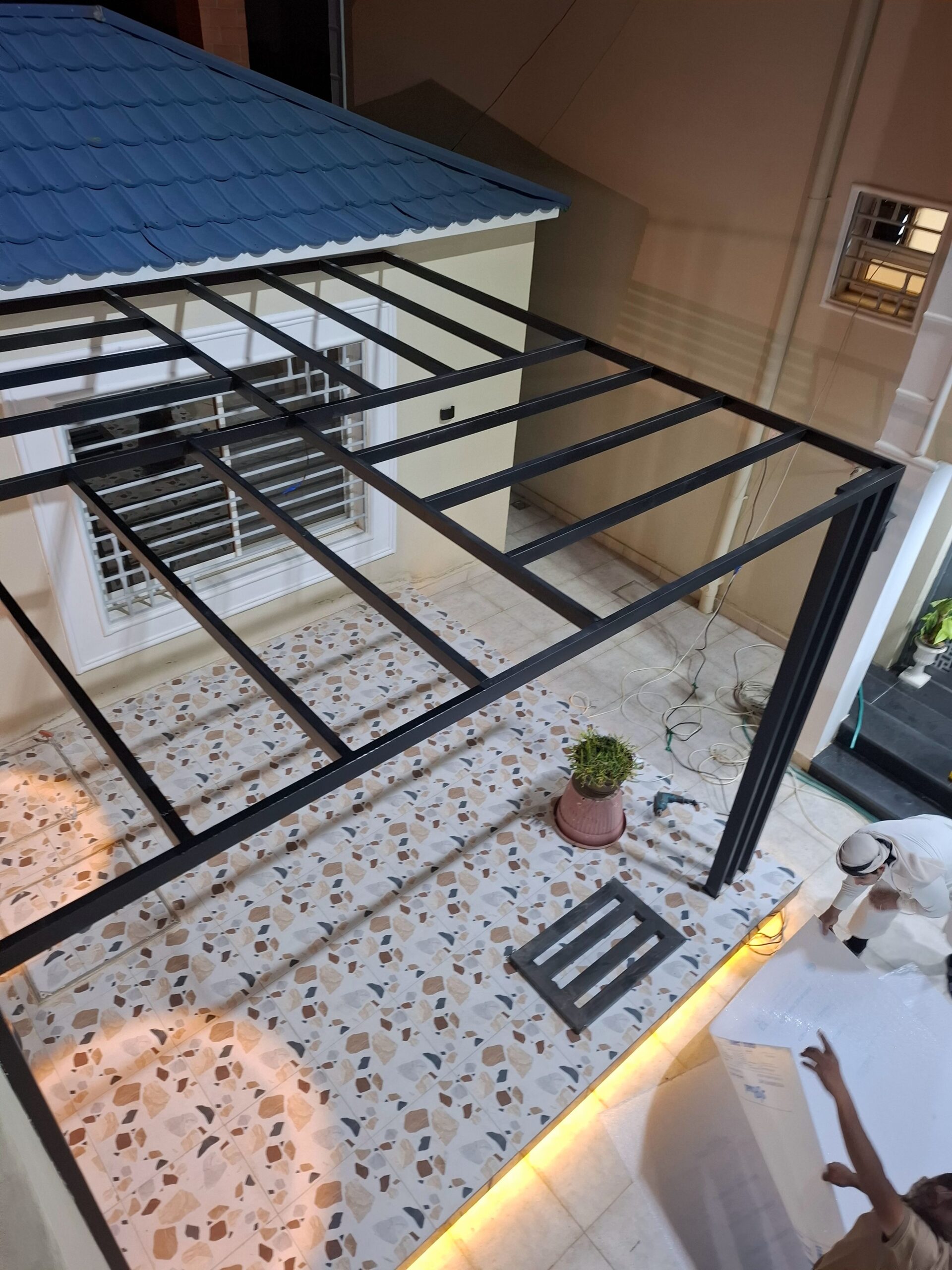 مضلات سواتر برجولات ابها خميس مشيط