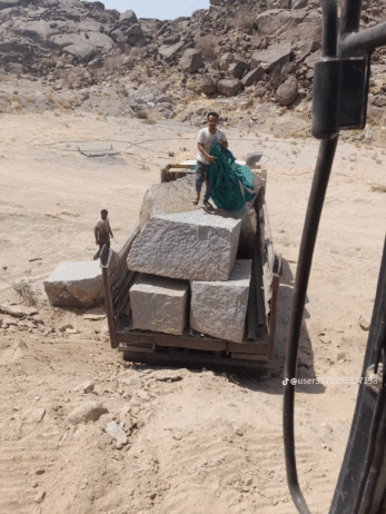 بوكلين للايجار وبناءالحجر