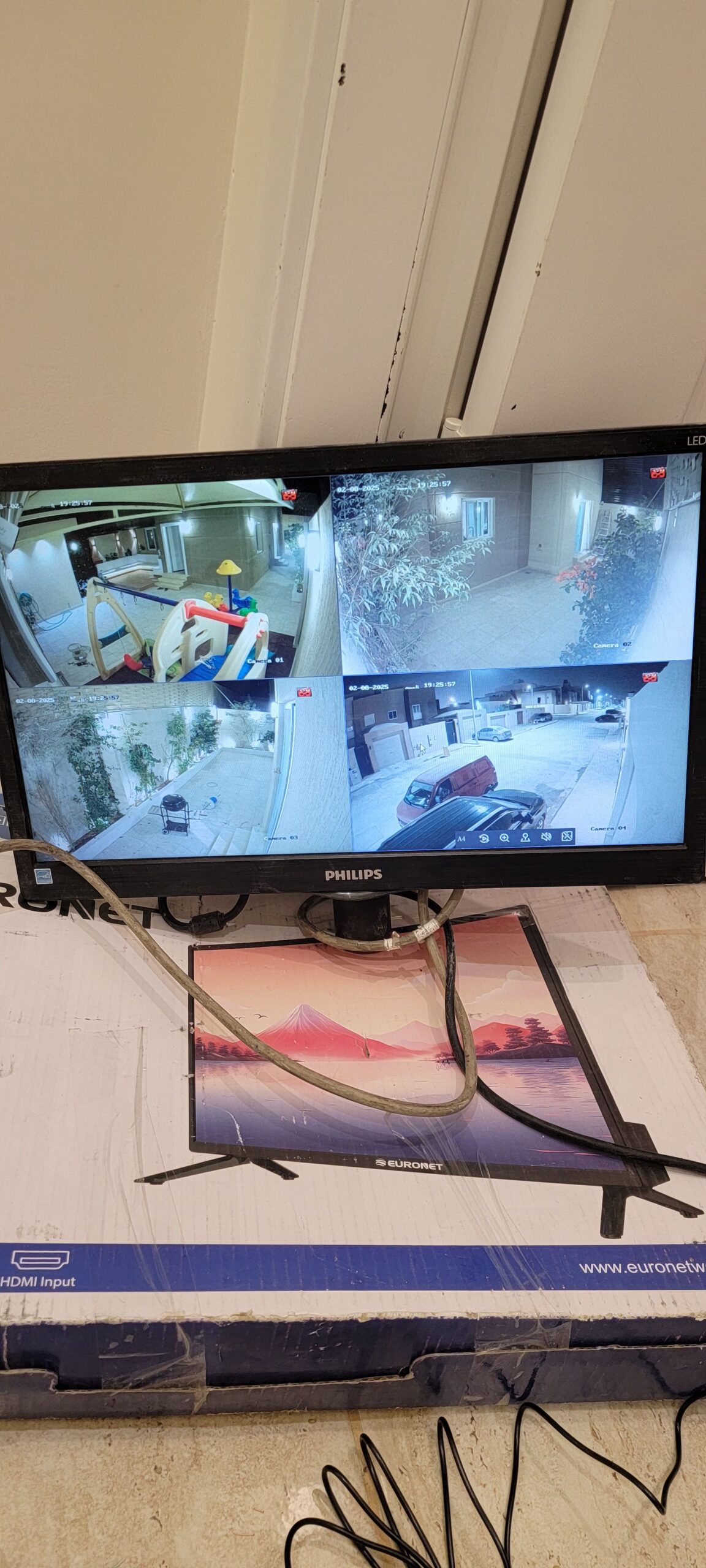 فني انتركوم وكاميرات مراقبة تركيب وصيانه