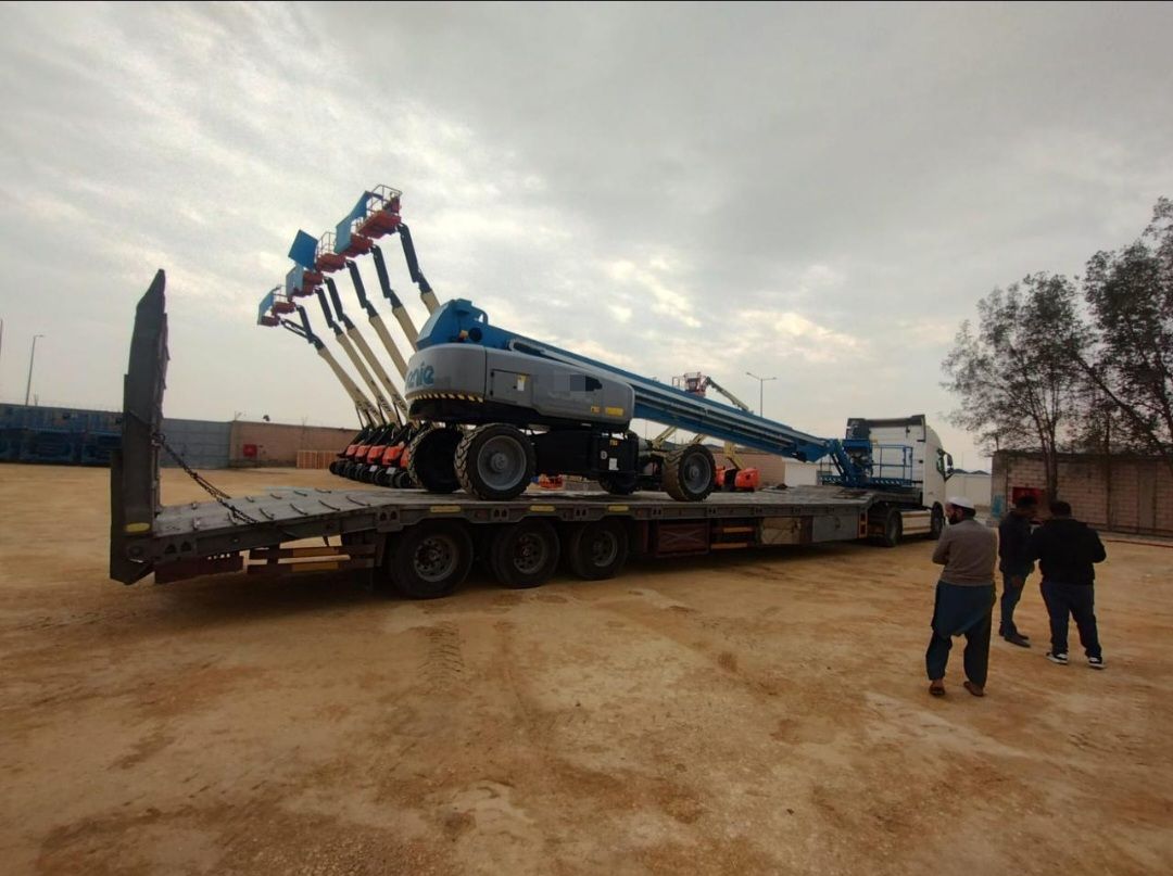 #للإيجار_مان_لفتات #جميع_الاحجام_والمقاسات #موديلا