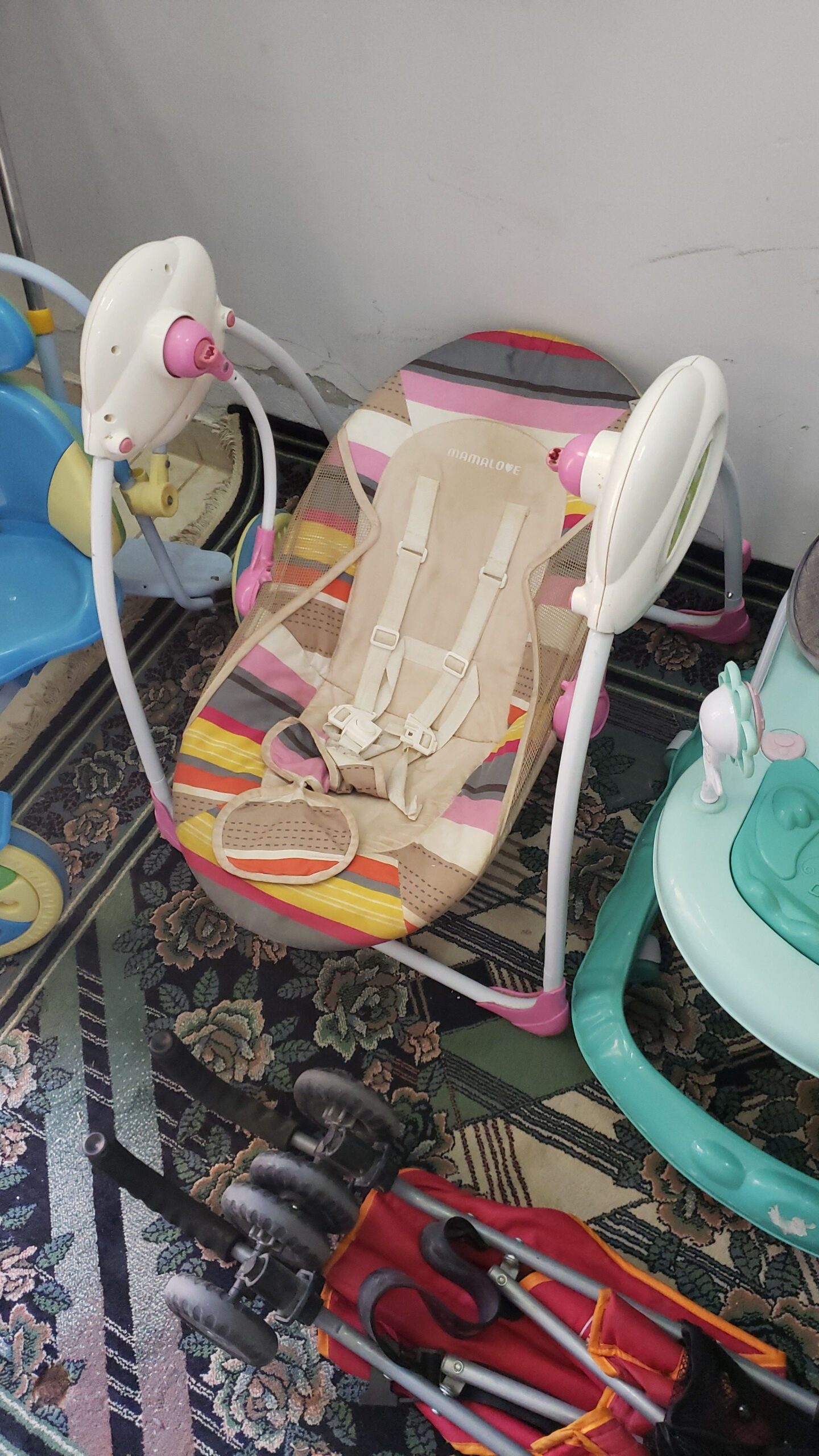 مستلزمات اطفال والعاب