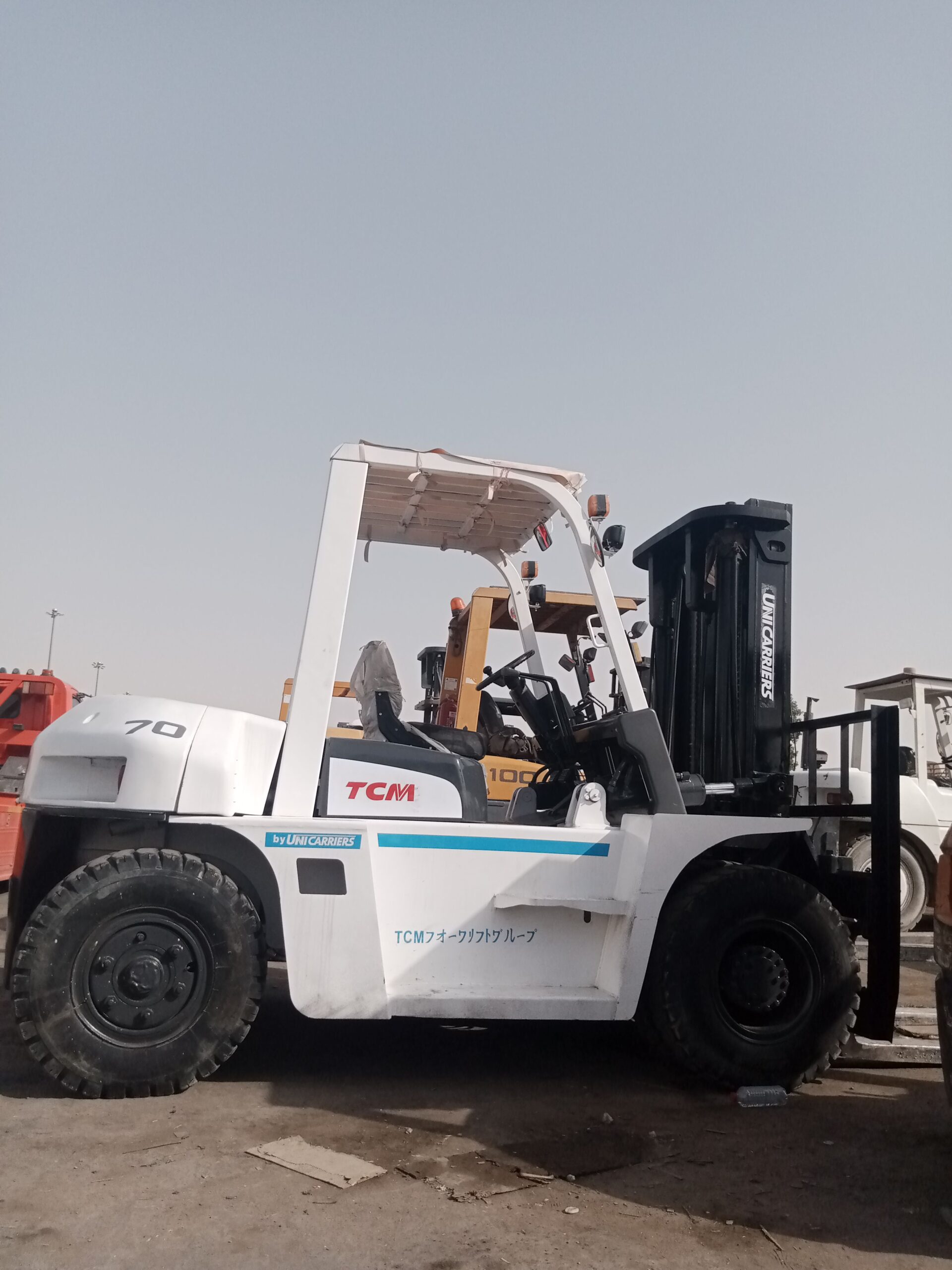 فركليف رافعه شوكيه لتاجير اليومي وشهري 3 طن 7 طن 1