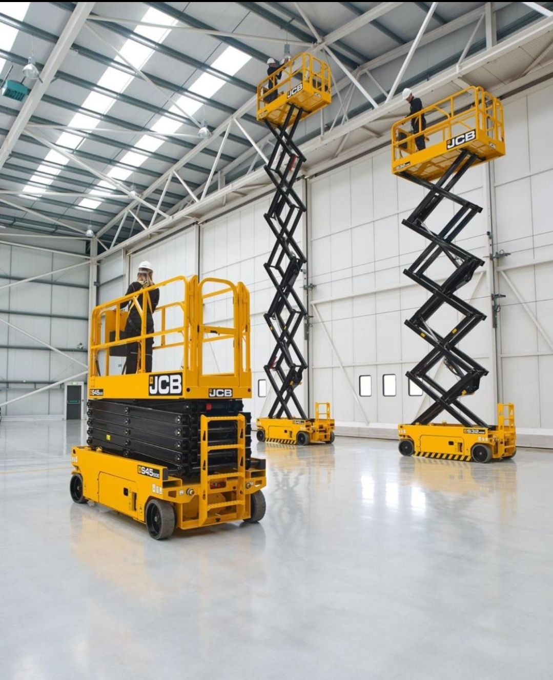 سيزر لفت للإيجار جميع المقاسات