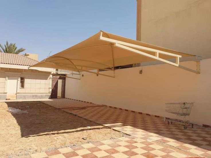 افخم المظلات والسواتر