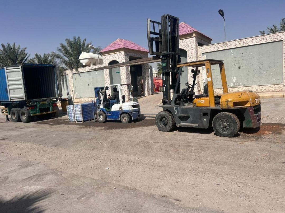 رافعات شوكيه للإيجار من 2طن إلي 16طن موديلات حديثة