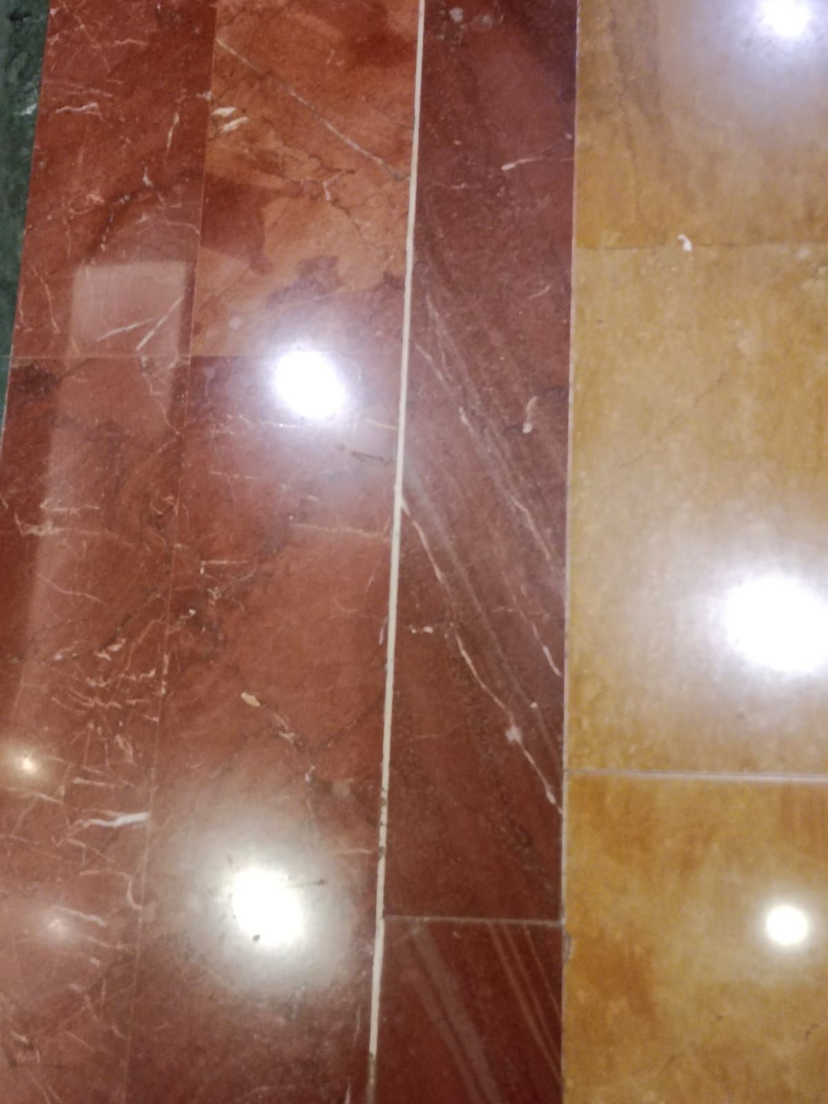 جلي بلاط تلجلي بلاط تلميع رخام سيراميك قيشاني هوش