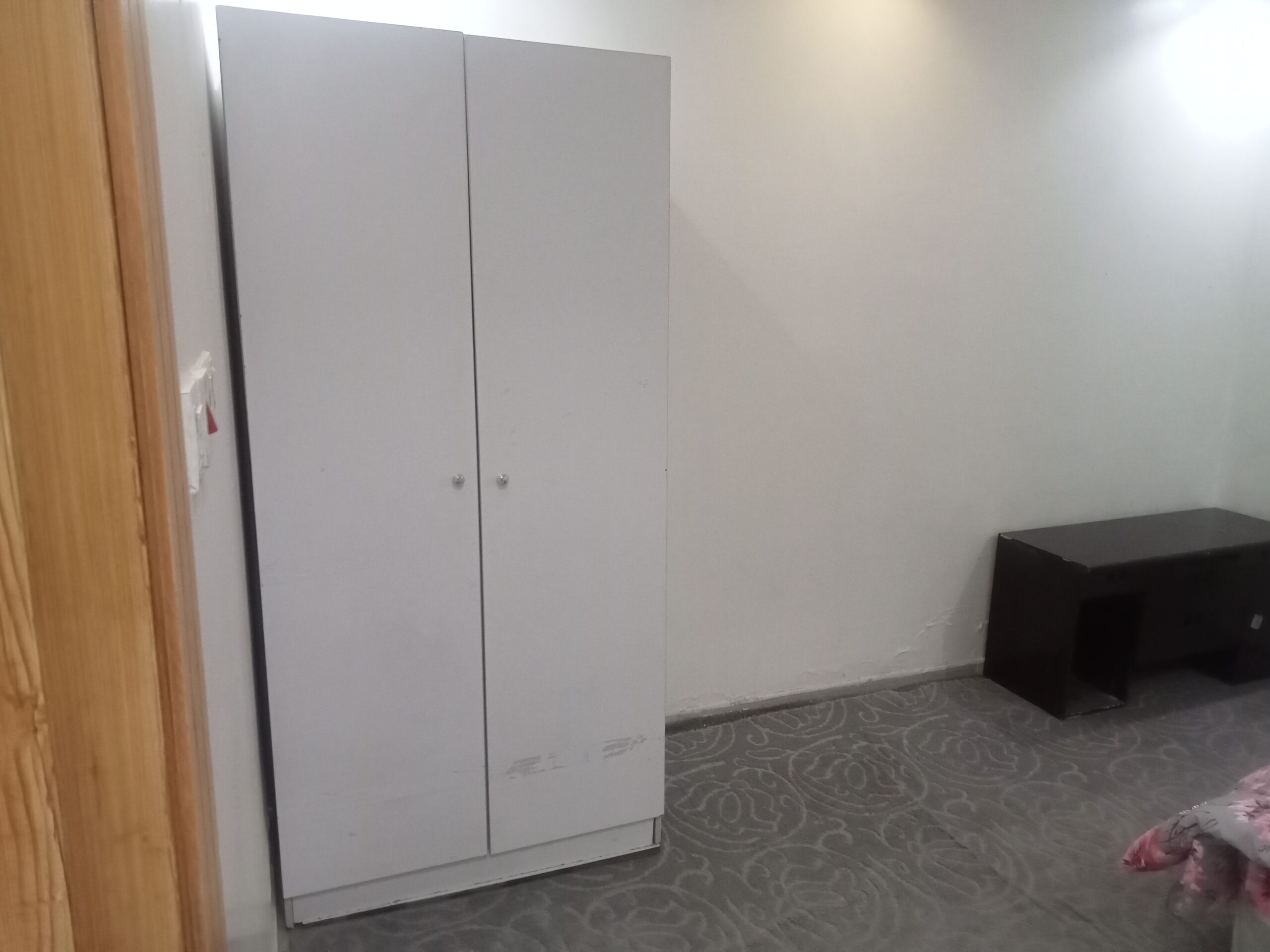 الرياض حي الحزم شارع حمزه بجوار بنك الراجحي