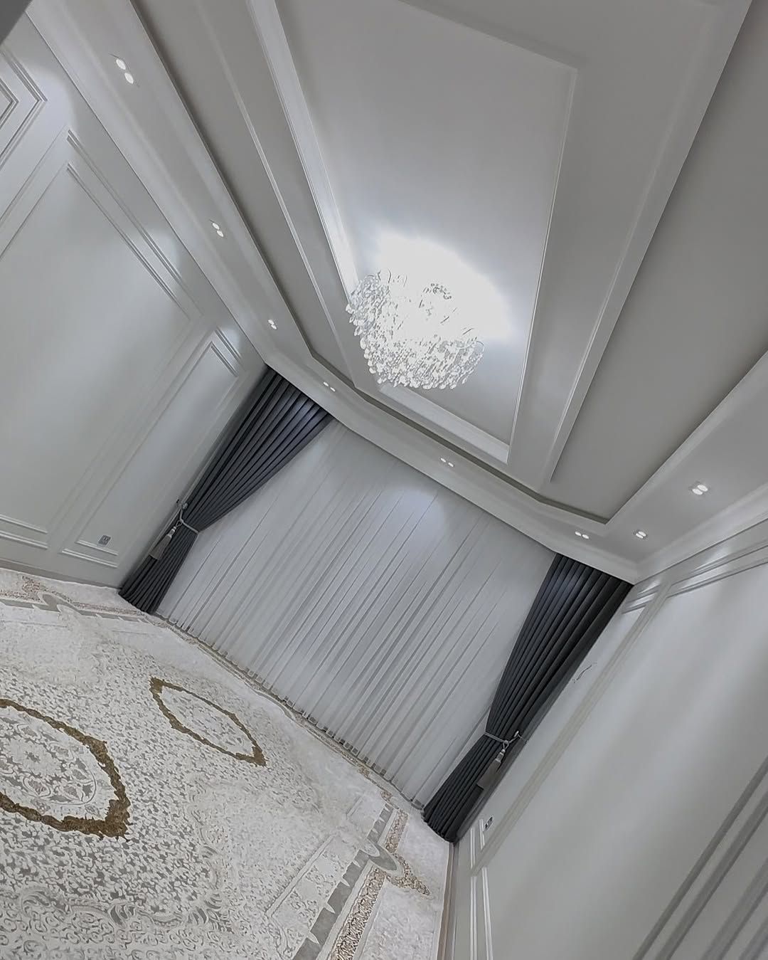 ستائر وايفي