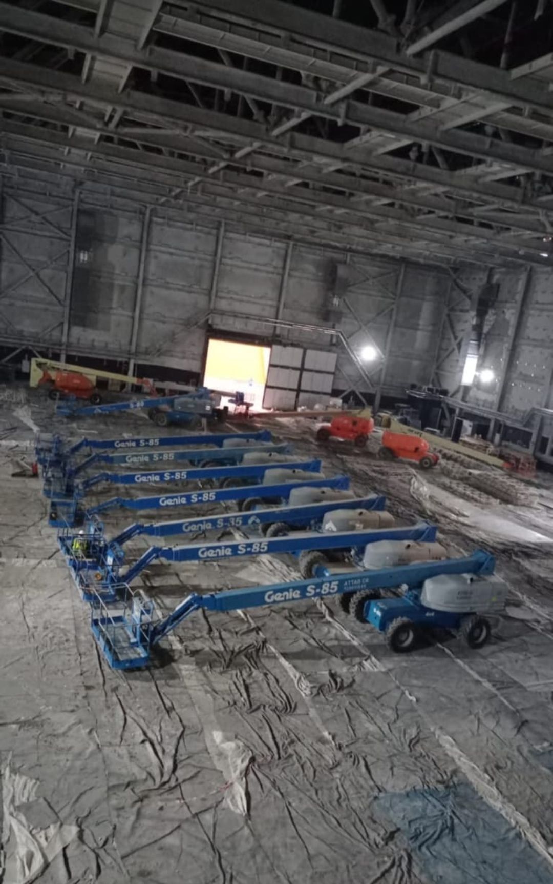 مان لفت للإيجار جميع انواع المقاسات موديلات حديثة