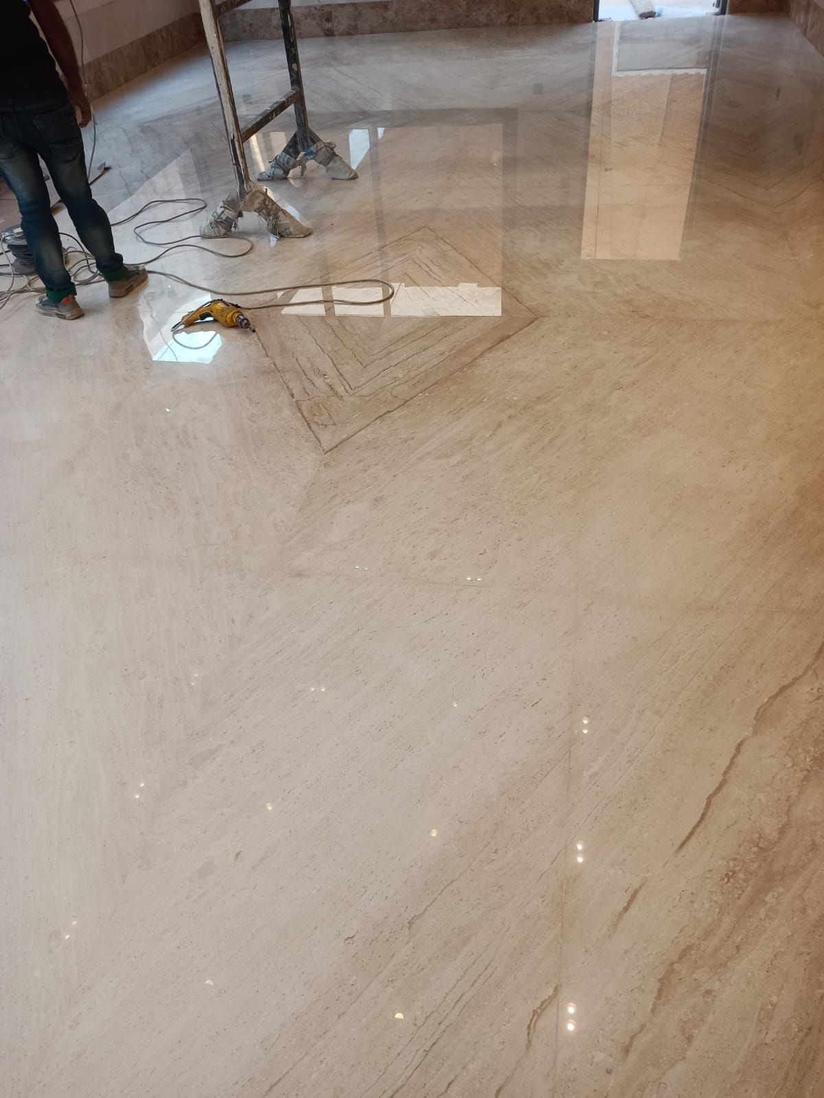 جلی بلاط تلمیع رخام