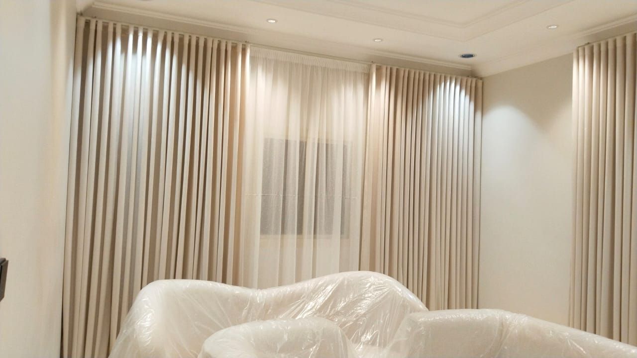 تفصيل ستائر حديثه