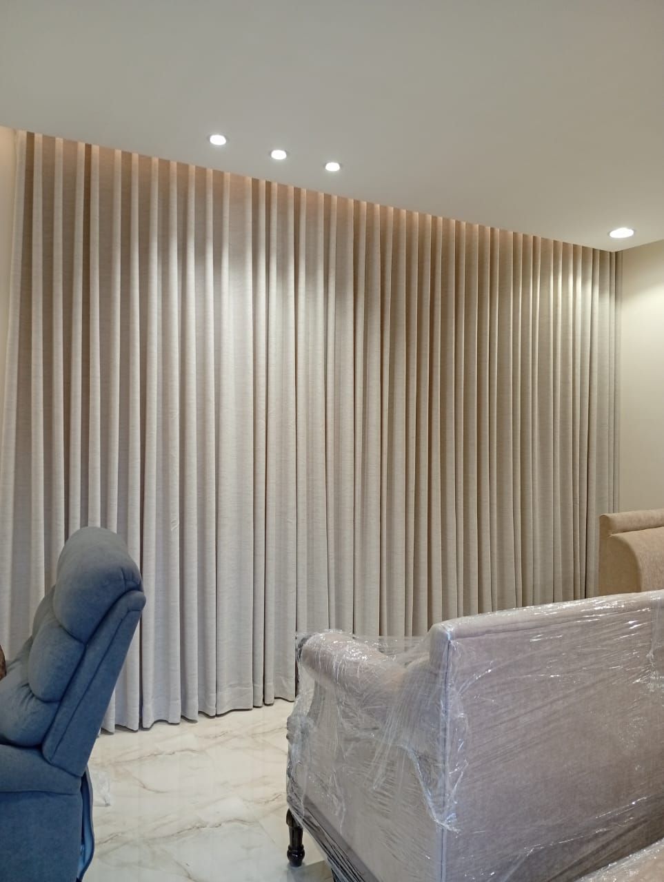 تفصيل كنب ستائر وتنجيد لتوص علا الرقم 0532202404