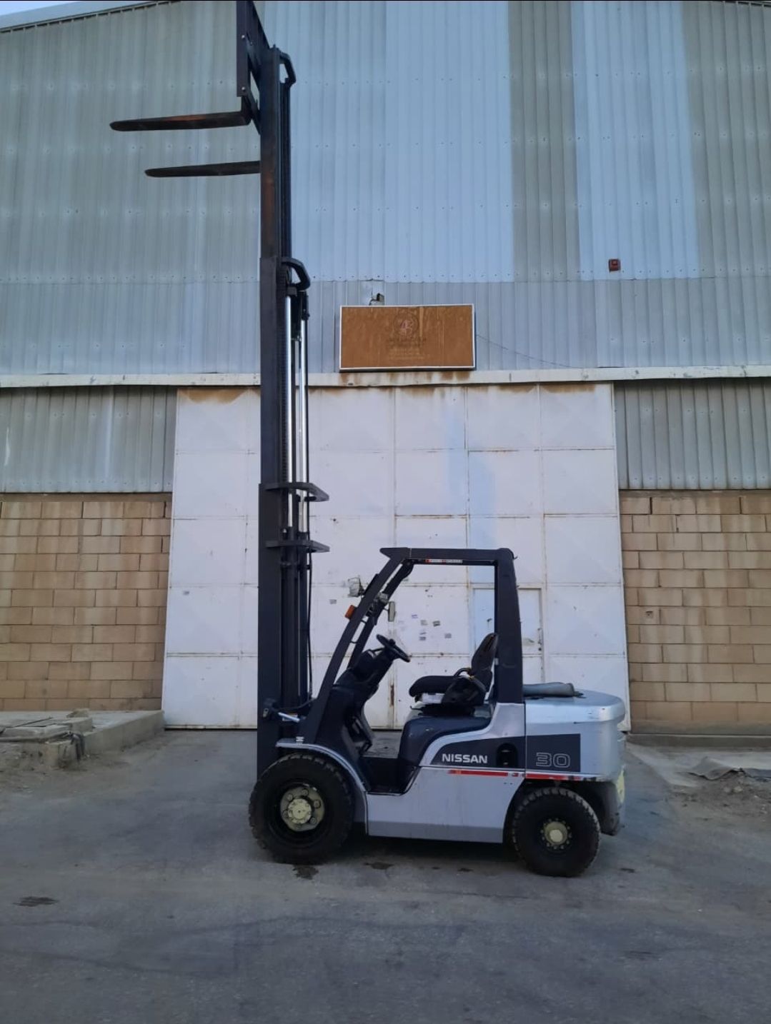 رافعات شوكيه للإيجار موديلات حديثة 2025 سيفتي كامل