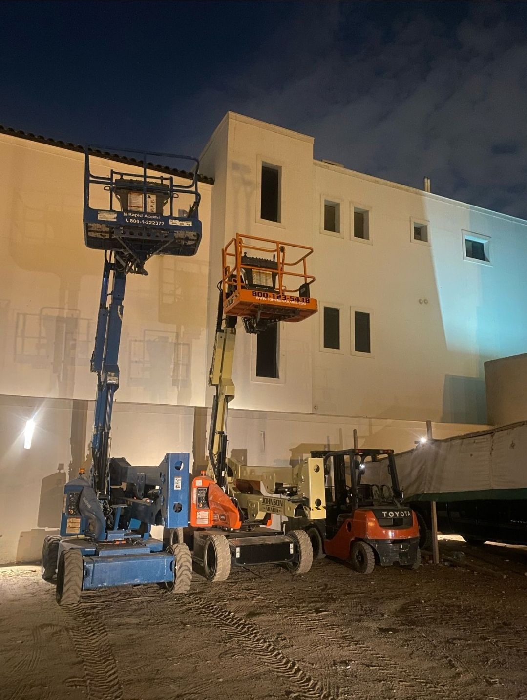 مان لفت للإيجار جميع المقاسات موديلات حديئة