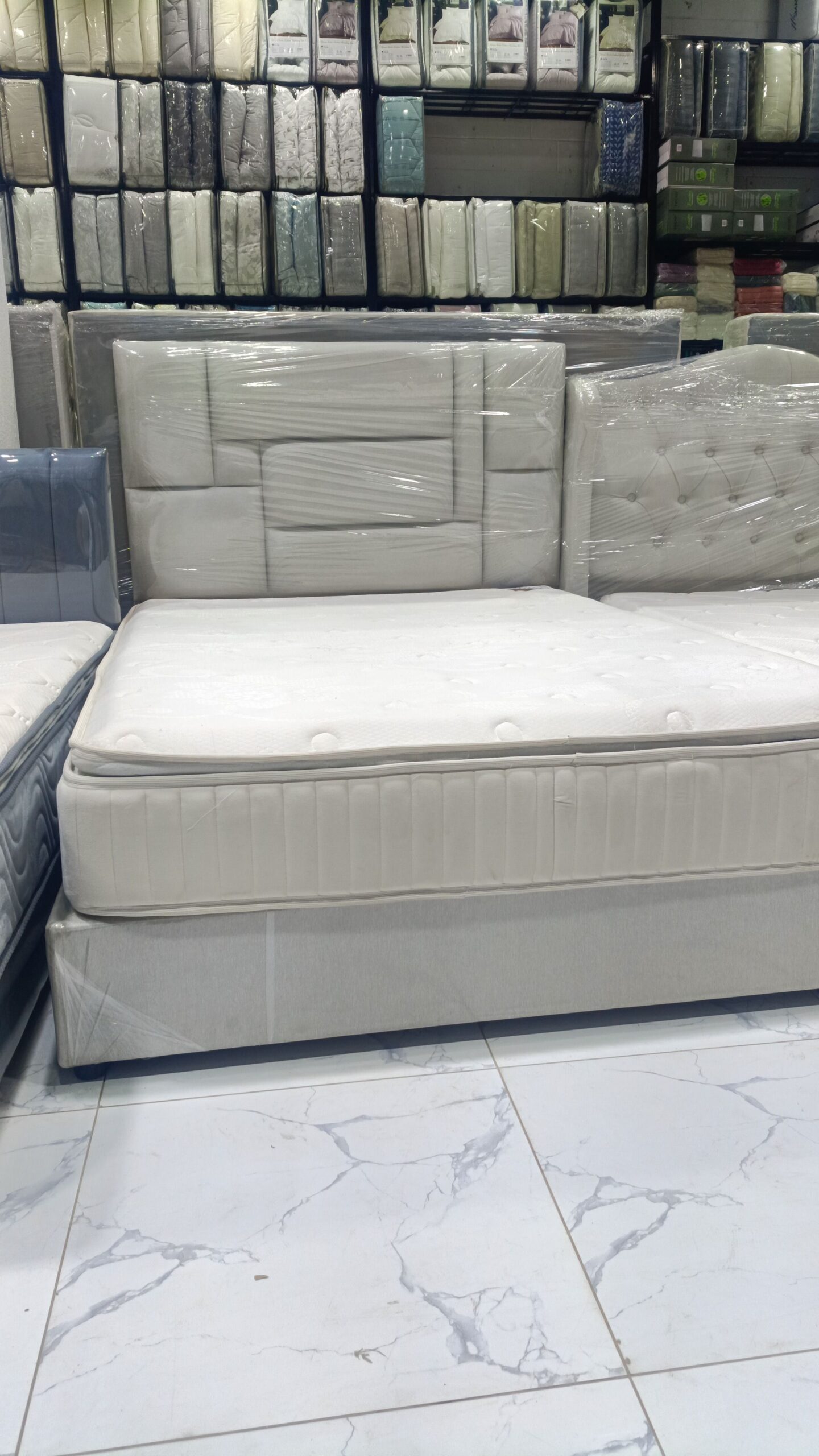 سرير ومراتب طبية 0532202404