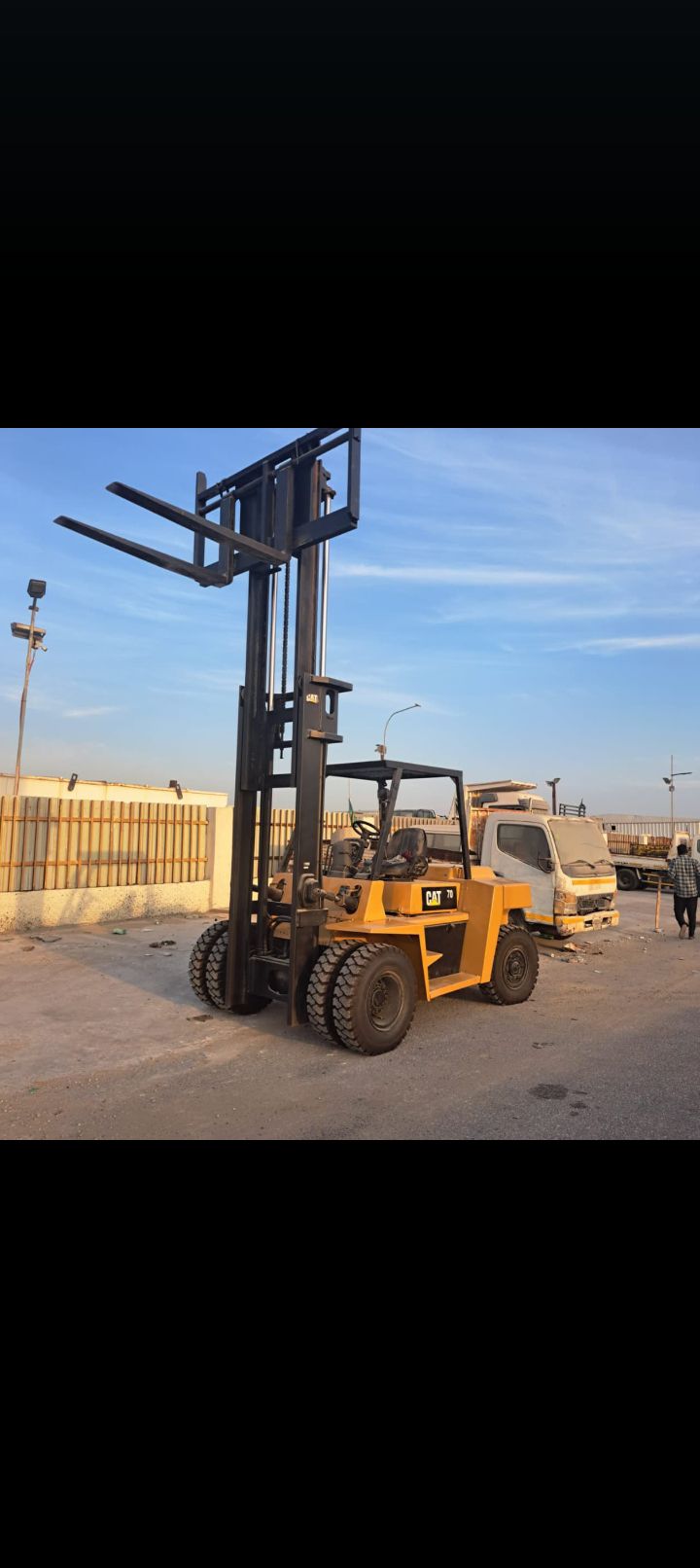 فركليف رافعه شوكيه لتاجير اليومي وشهري 3 طن 7 طن 1
