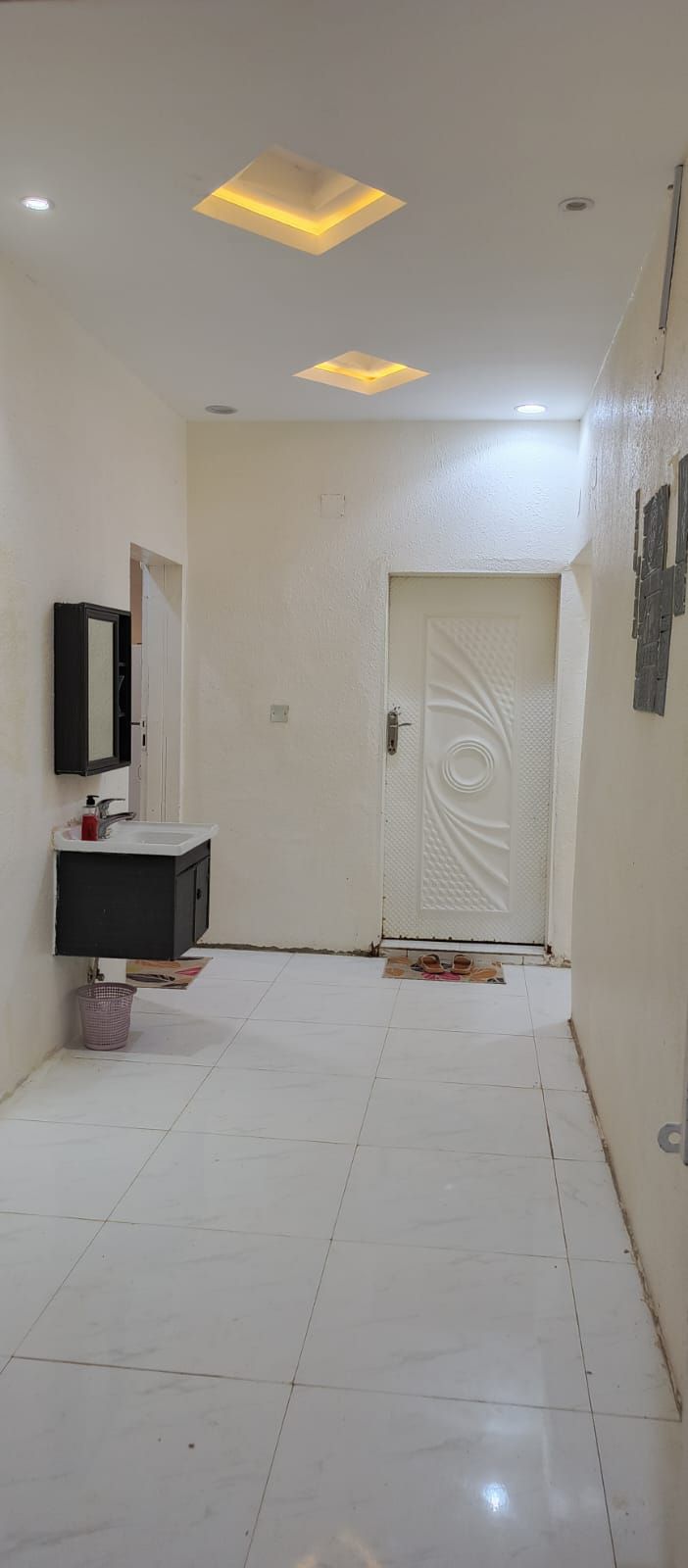 بيت مؤثث للايجار في الدرب