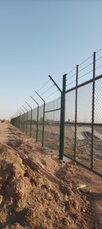 مقاول اسياج امنيه بجميع انواعها شبوك بجميع المقاسا