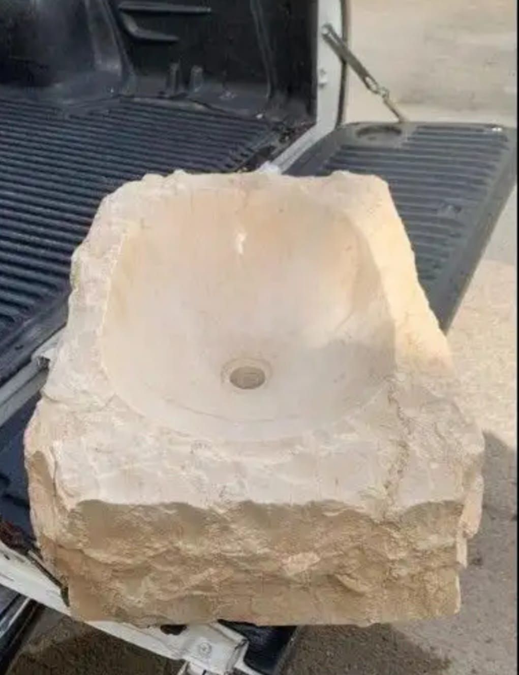 احواض حجر طبيعي