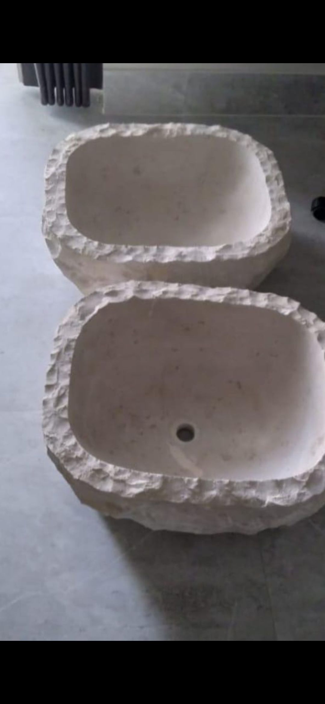 حوض ومغسله حجر طبيعي