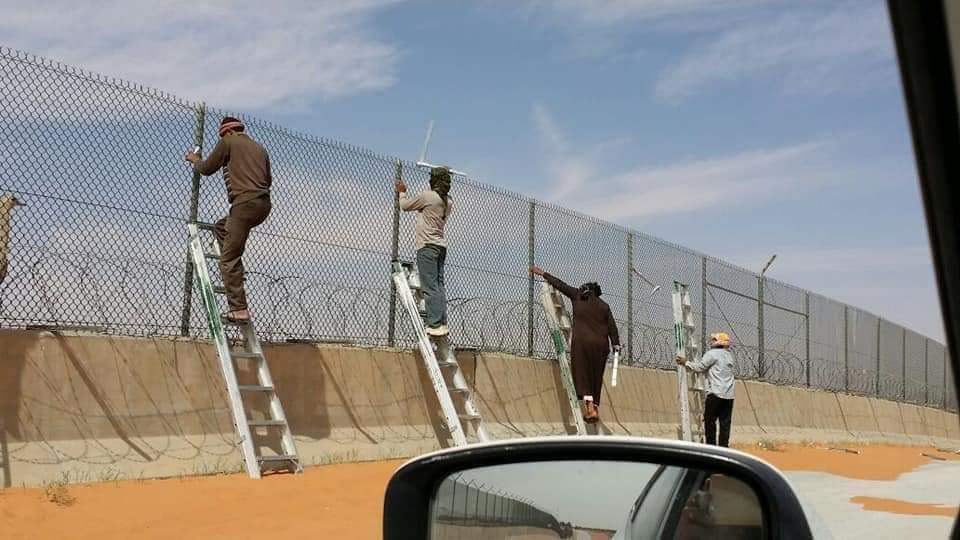 مقاول تركيب شبوك