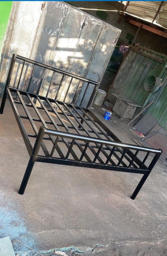 جميع أنحاء جده