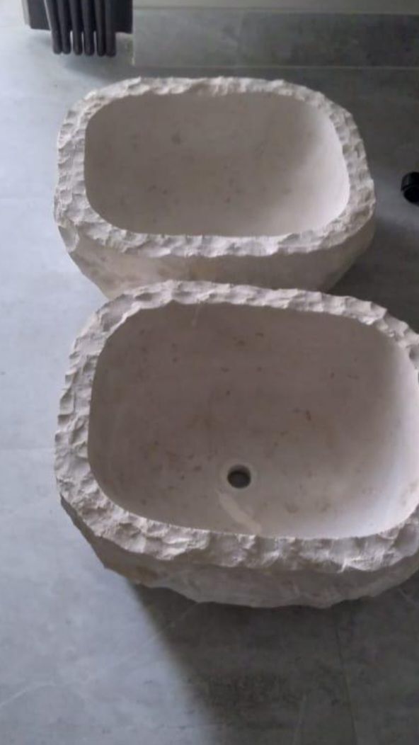 احواض ومغاسل حجر طبيعي