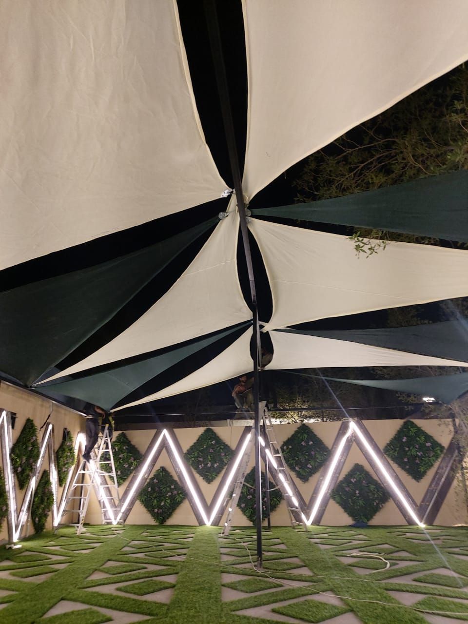 مضلات حسب اطلب وبتشكيلات مختلفه وبيوت شعر ملكي خيم