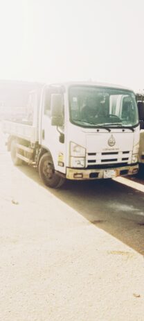 خدمة توصيل داخل الرياض