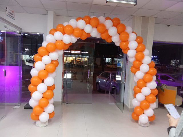 الرياض تاجير بالونات رقصه وقوص بالون كشافات تلون و