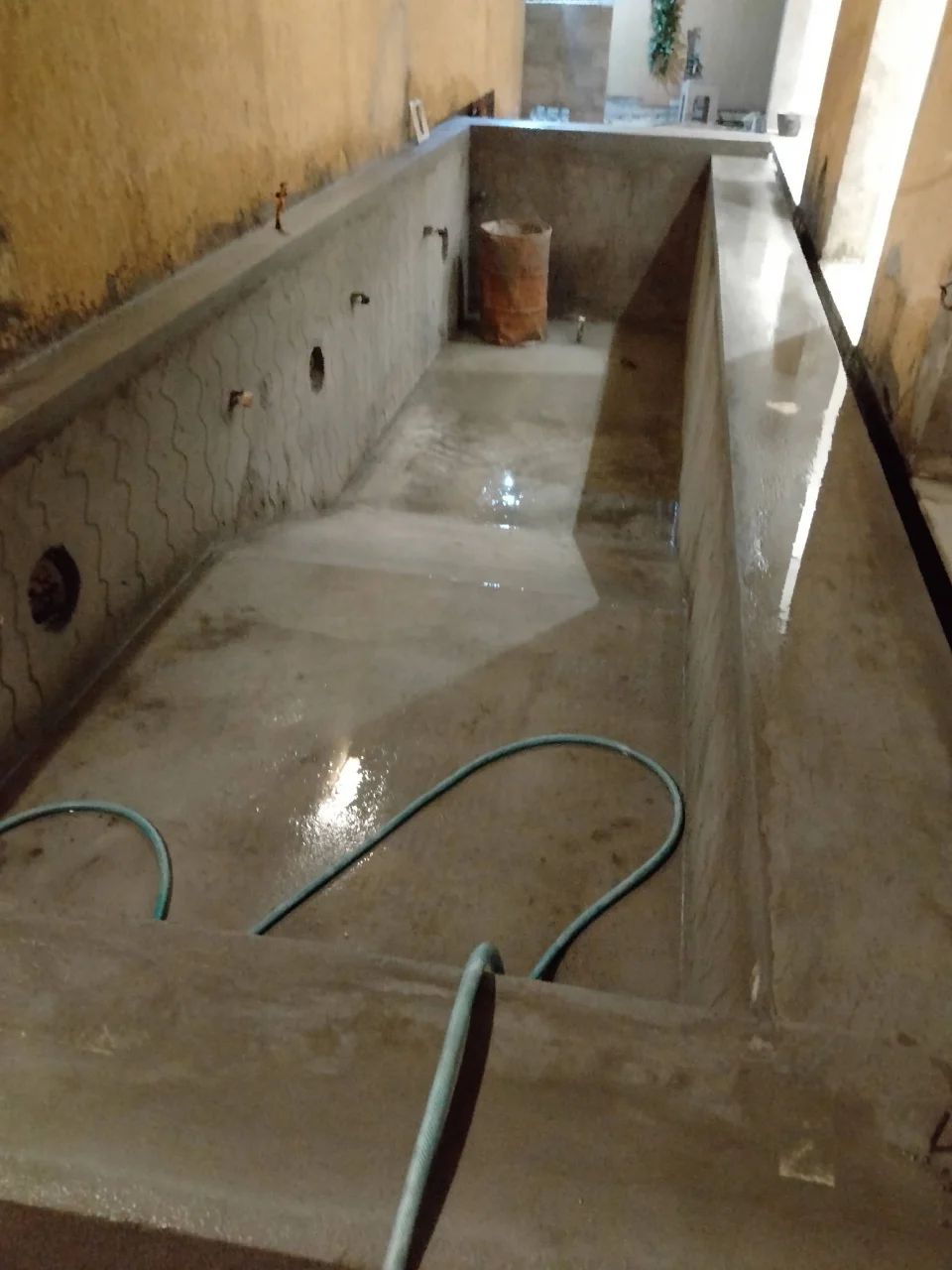 مقاول باكستاني بلاط صبه ميزانيه