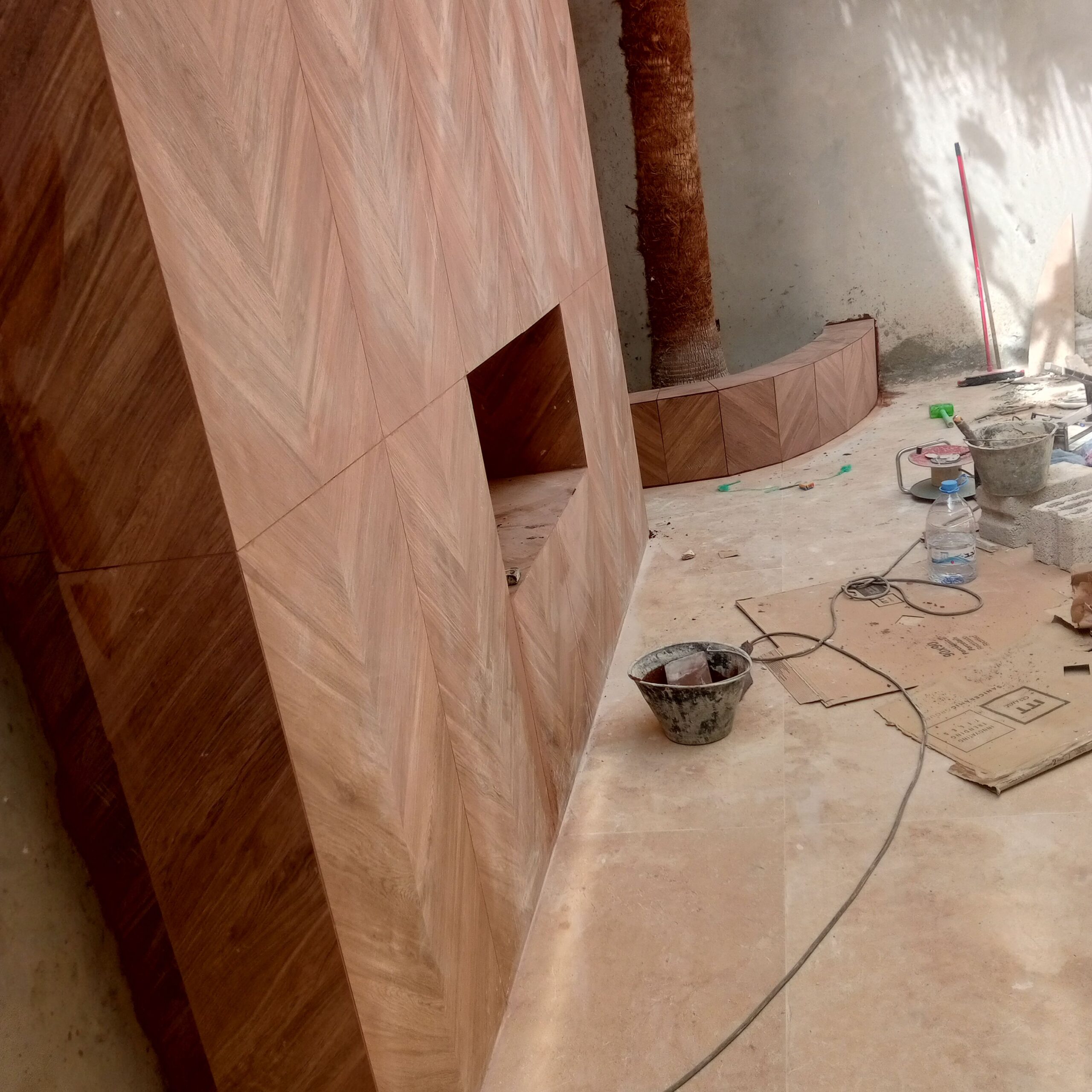 مقاول باكستاني بلاط صبه ميزانيه