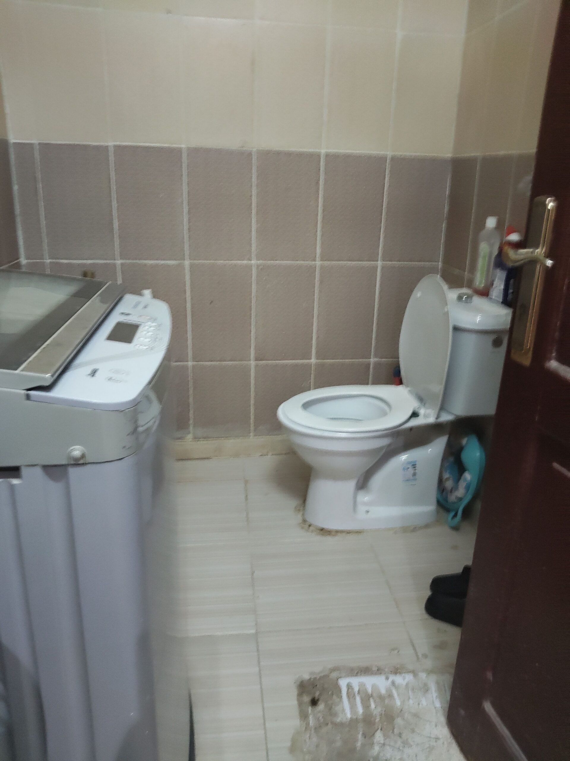 جده حي الحرازات شارع المستقبل بالقرب من محطة الروا