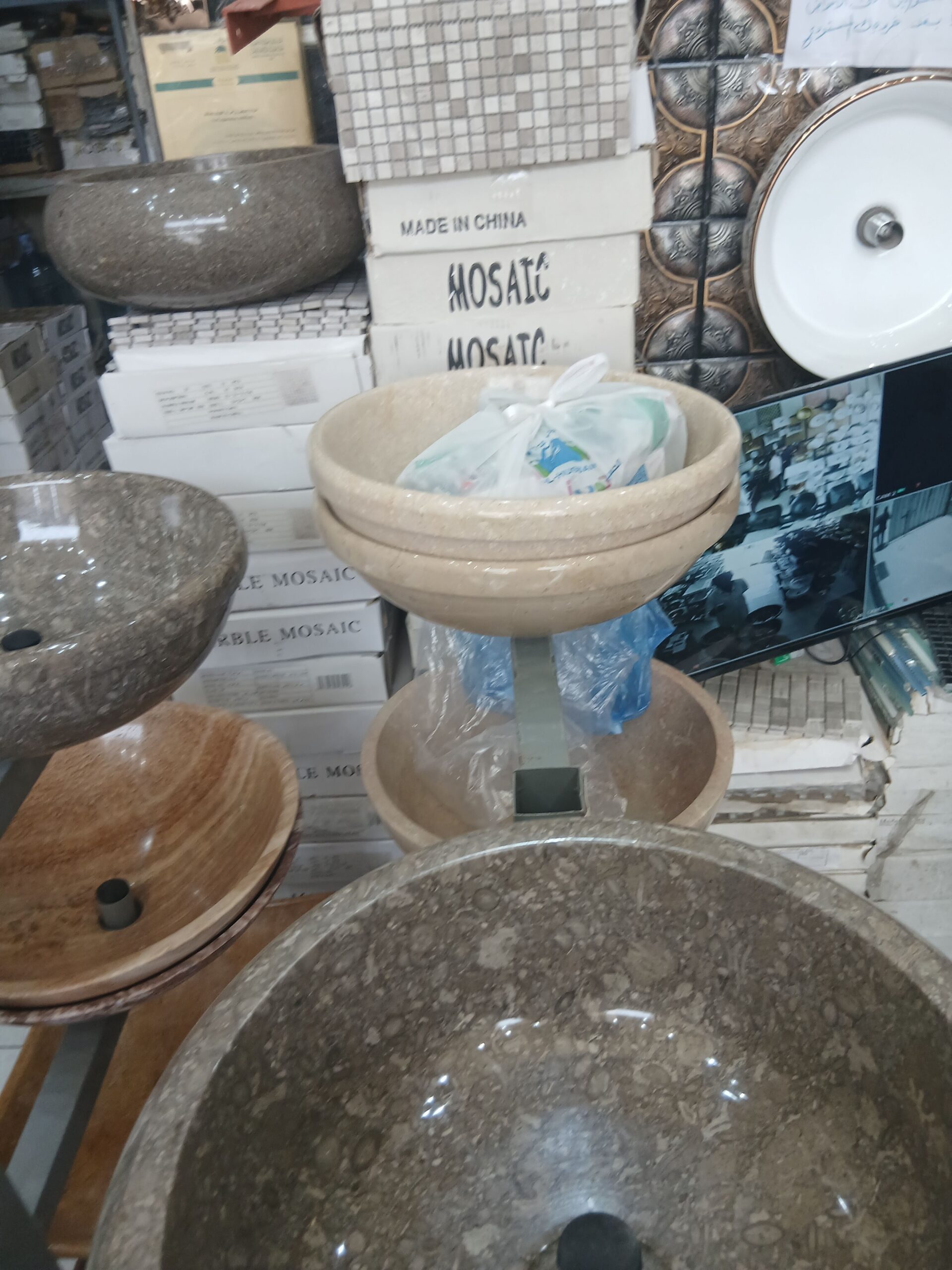 مغاسل وحواض رخام طبيعي