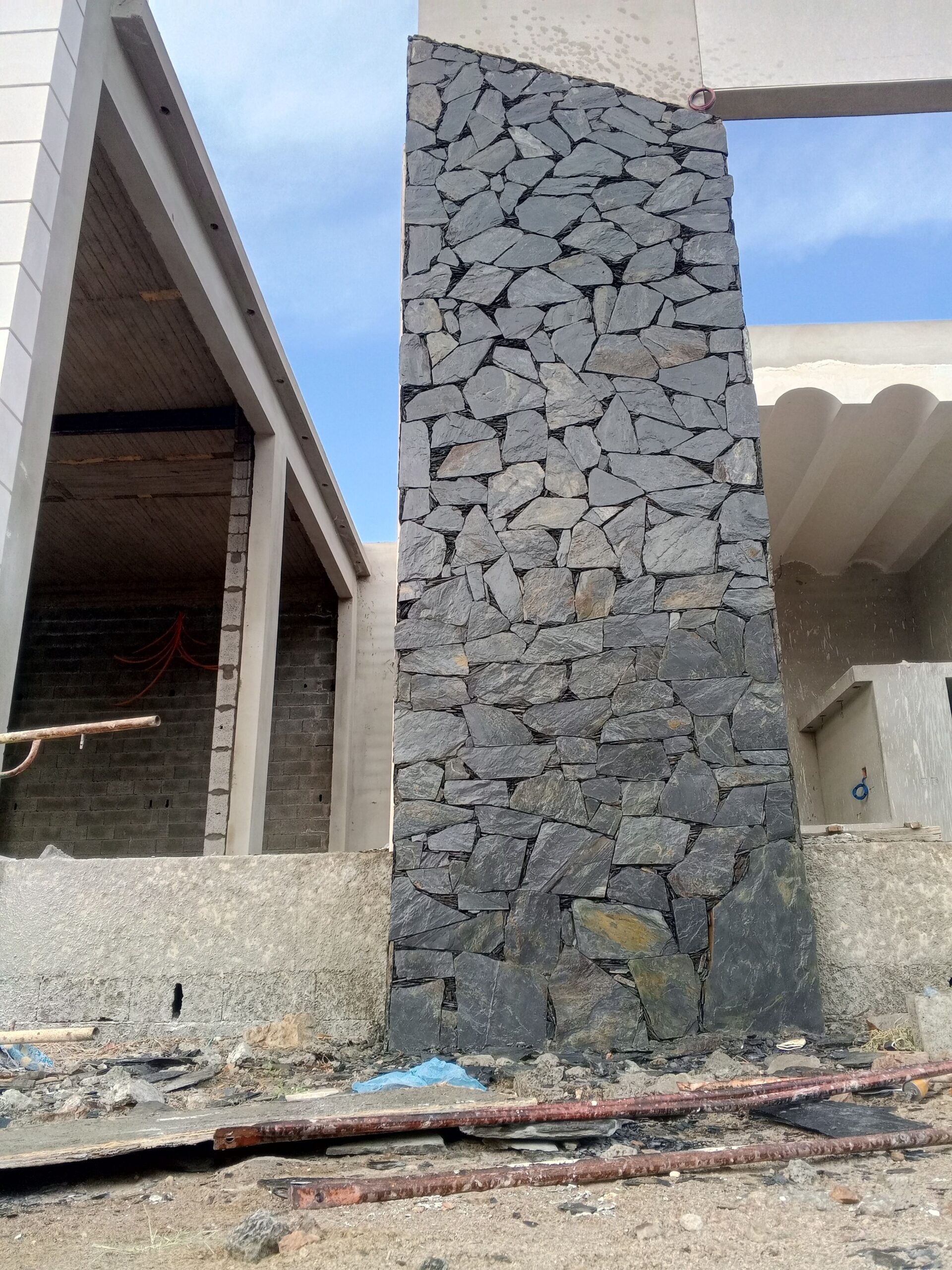 معلم حجر تلبيس شغل امانه وإنجاز