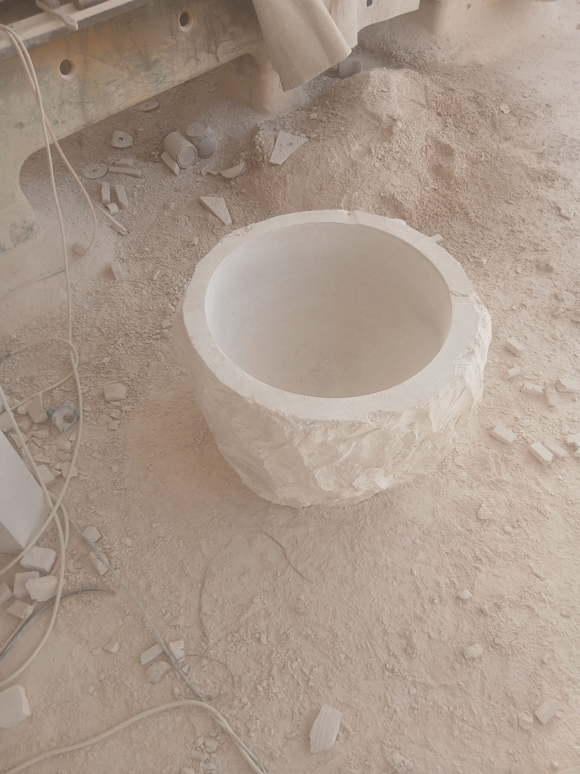 احواض حجر طبيعي