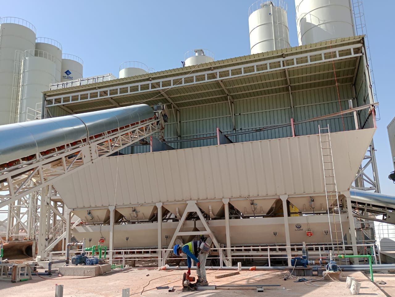 هناجرومستودعات تركيب مستودعات 0500733830