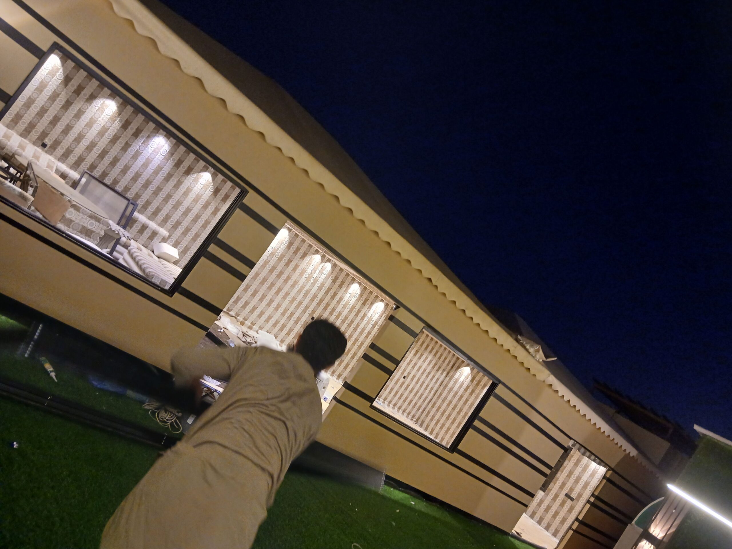 مضلات حسب اطلب وبتشكيلات مختلفه وبيوت شعر ملكي خيم