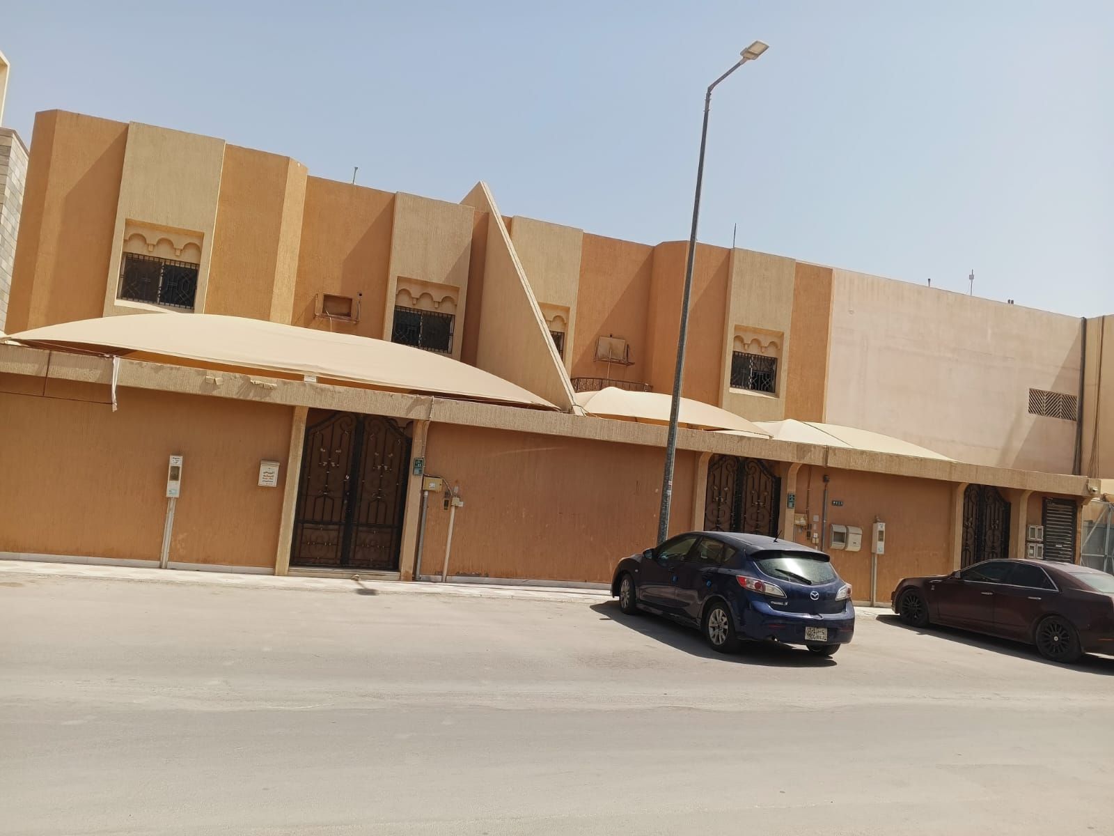 الرياض مضلات وسواتر وبرجولات وجميع اعمال الحداده